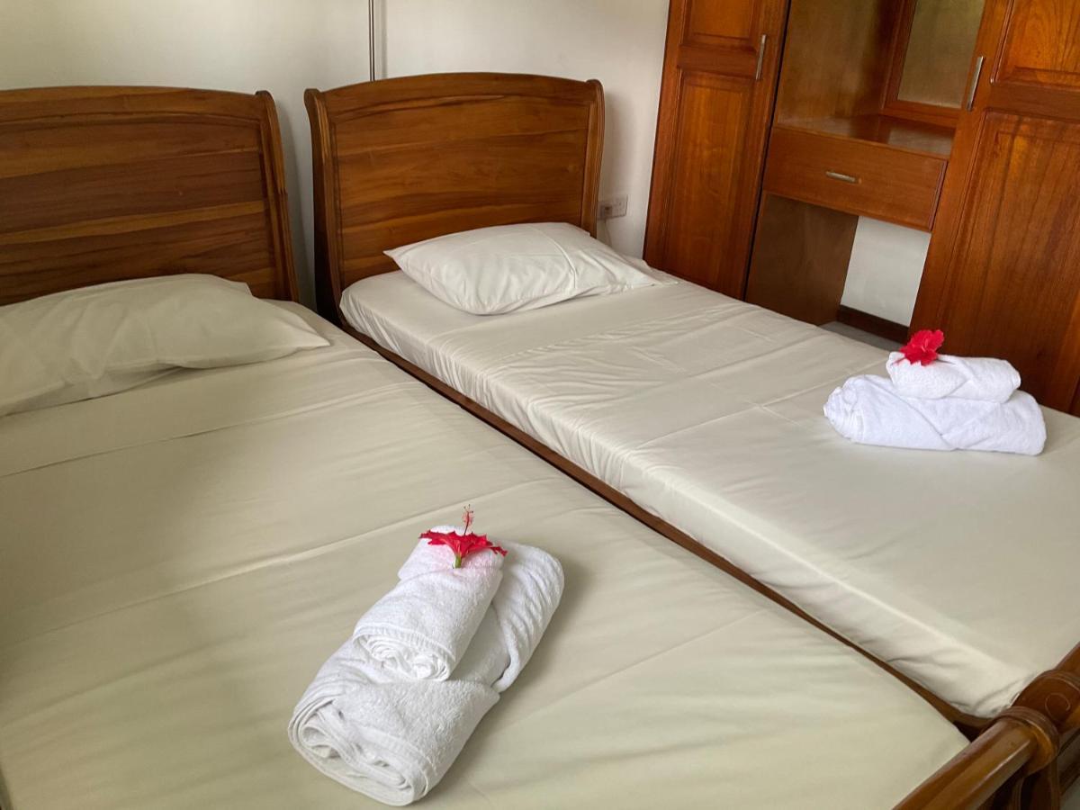 Royale Self Catering Apartments Anse Royale Exterior foto